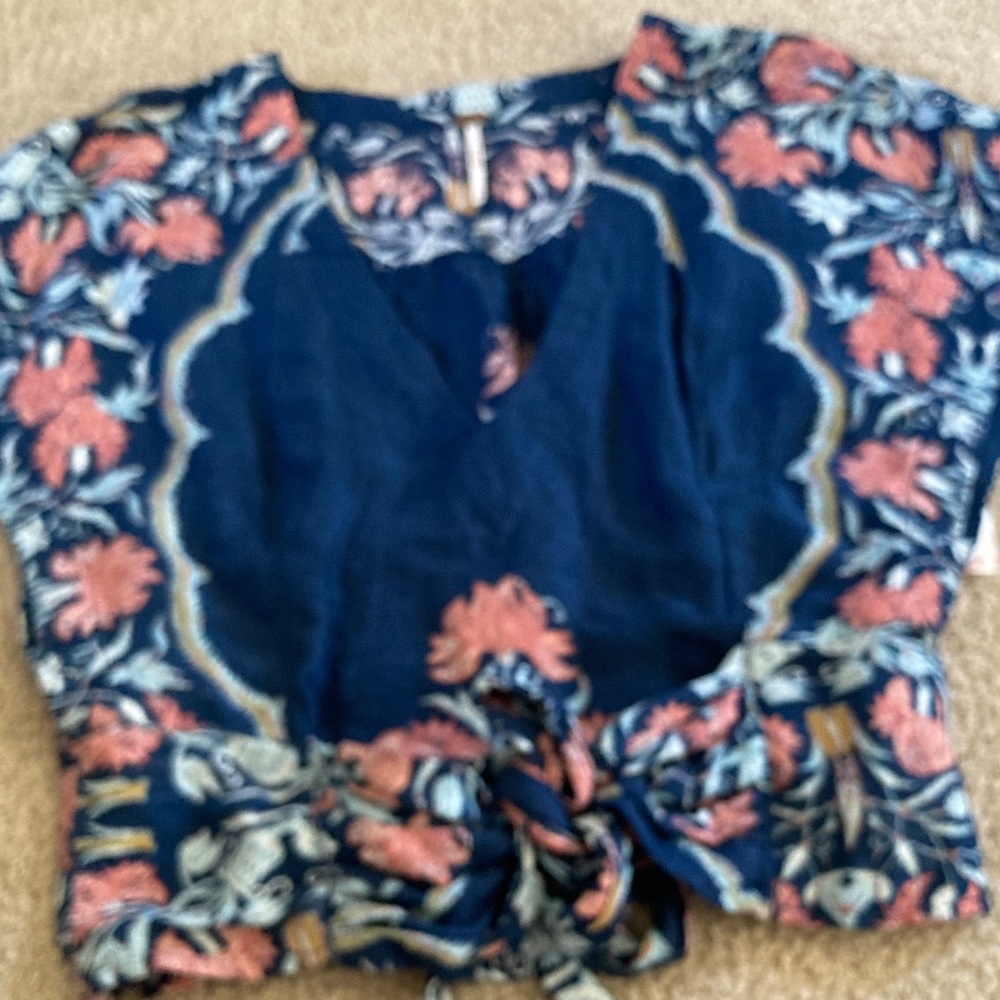 Free People Navy Floral Tie-Front V-Neck Top - Picture 3 of 8